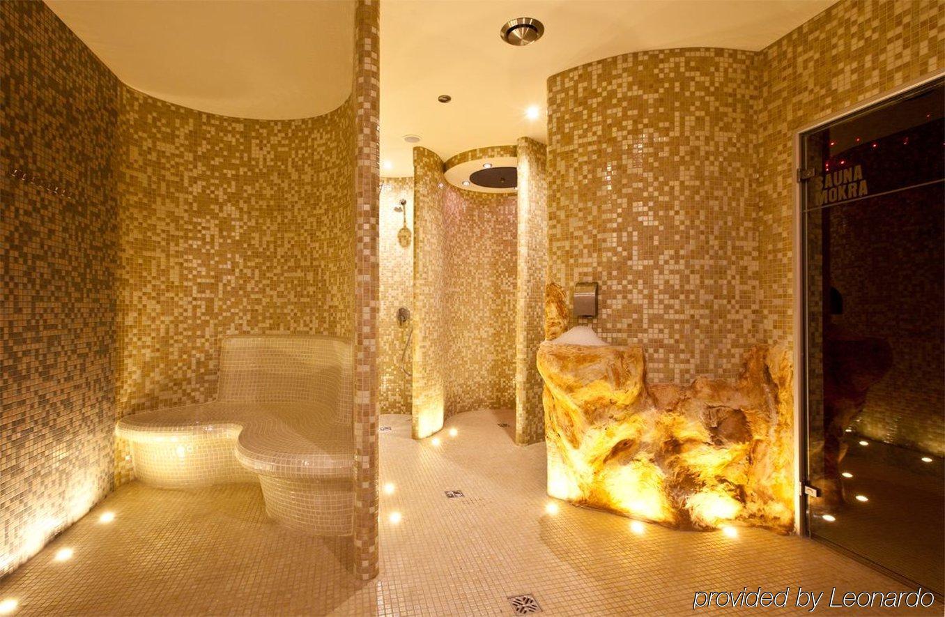 Arena Hotel Spa & Wellness Tychy Exterior photo